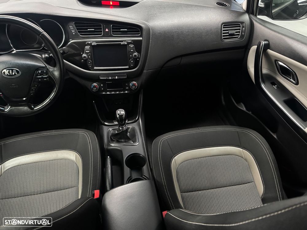 Kia Ceed SW 1.6 CRDi Prime - 13