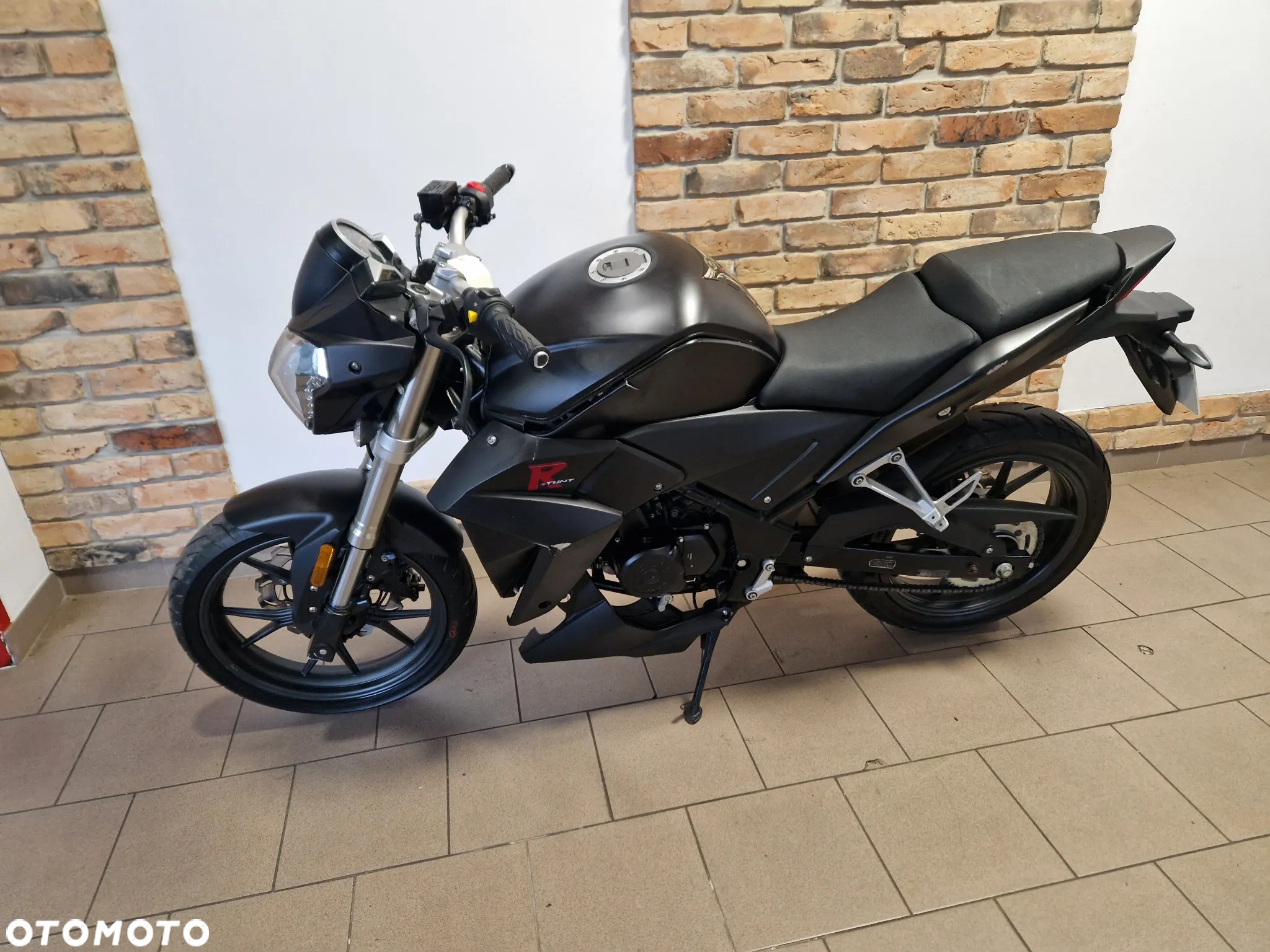Yamaha TZR - 15