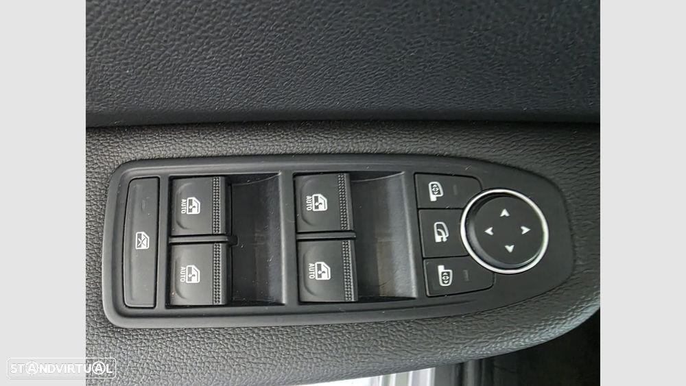 Mitsubishi Colt 1.0 MPI-T Invite - 11