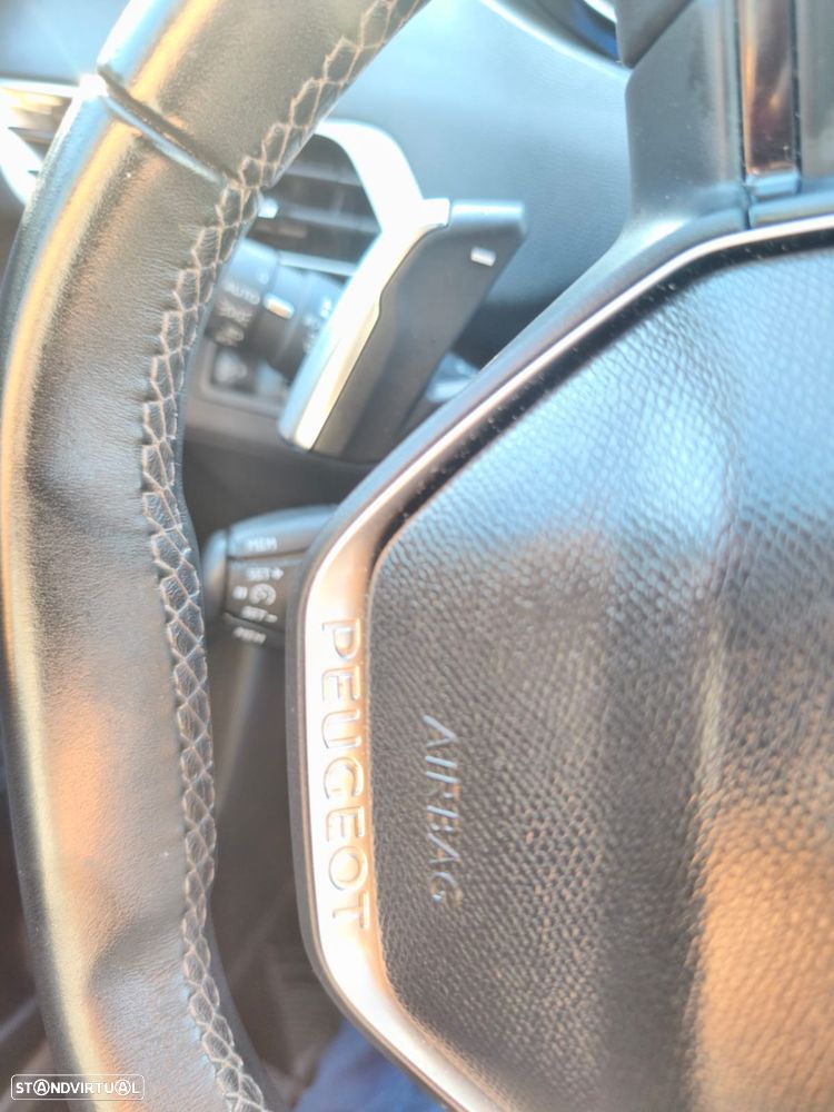 Peugeot 3008 1.6 BlueHDi Crossway EAT6 - 17