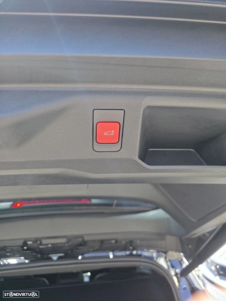 Peugeot 5008 Hybrid 145 e-DSC6 GT Exclusive - 16