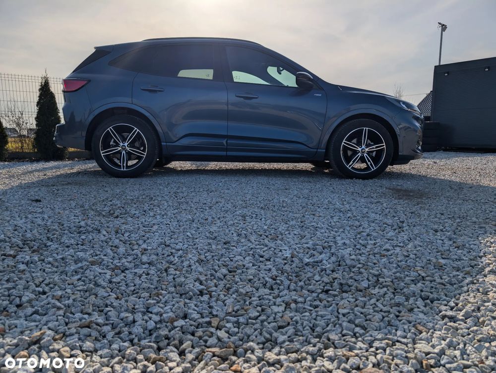 Ford Kuga 2.0 EcoBlue FWD ST-Line - 4