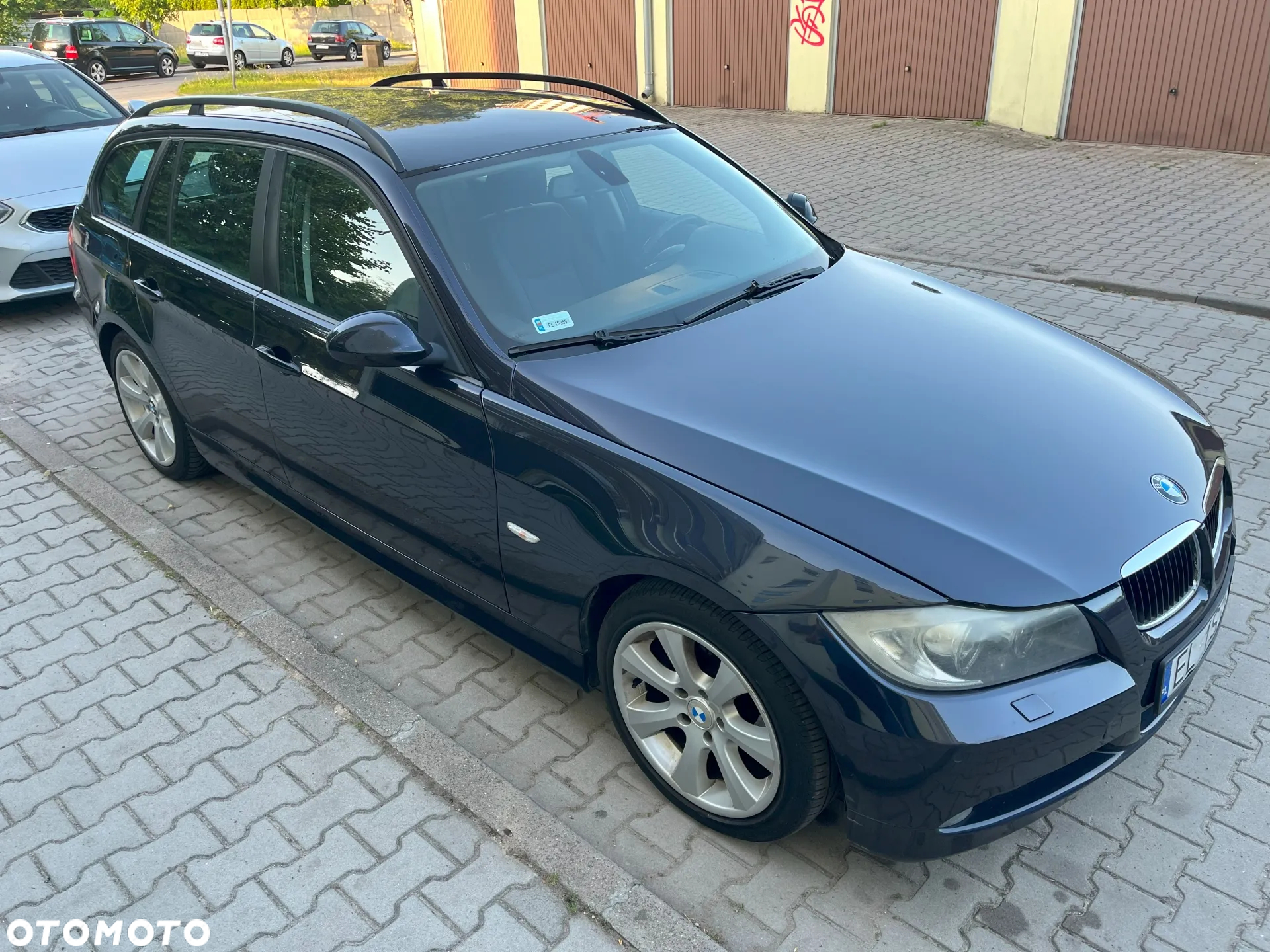 BMW Seria 3 320i - 2