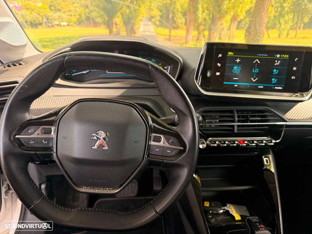 Peugeot e-208 50 kWh Style - 15