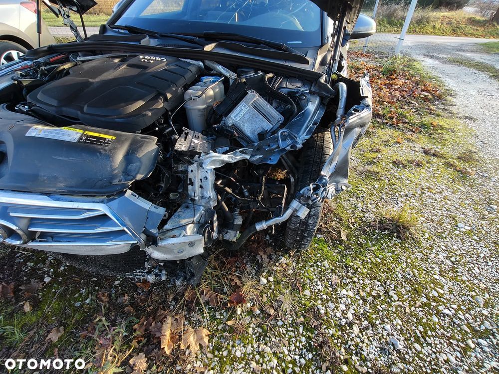 Audi A4 Avant 2.0 TDI DPF clean diesel quattro S tronic S line Sportpaket - 13