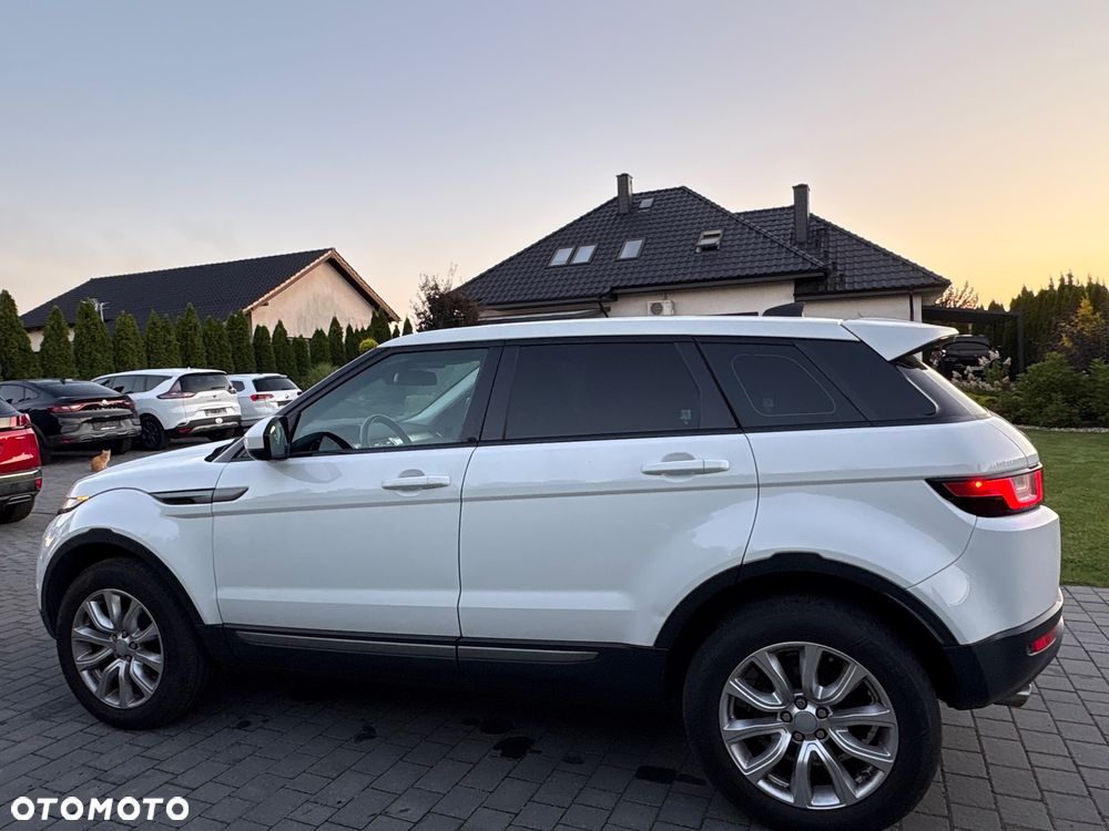 Land Rover Range Rover Evoque TD4 SE Dynamic - 24