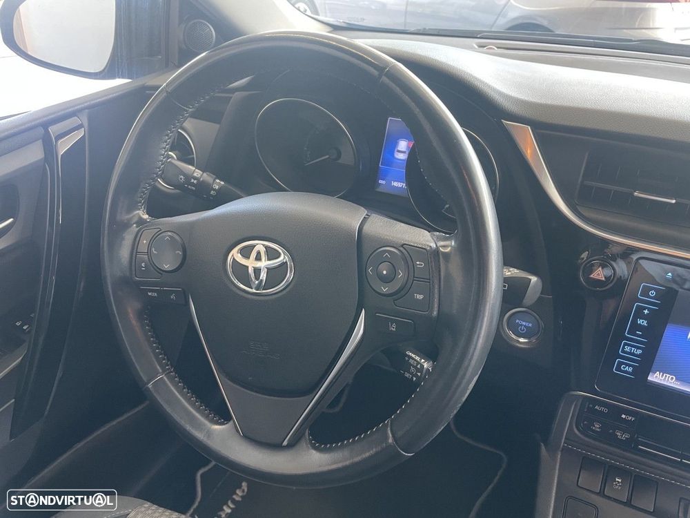 Toyota Auris 1.8 HSD Comfort +P.Techno+P.Sport - 16