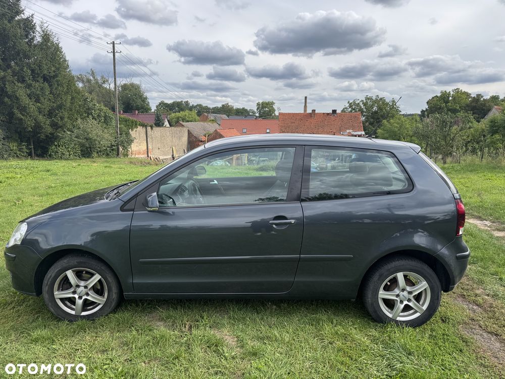 Volkswagen Polo - 8