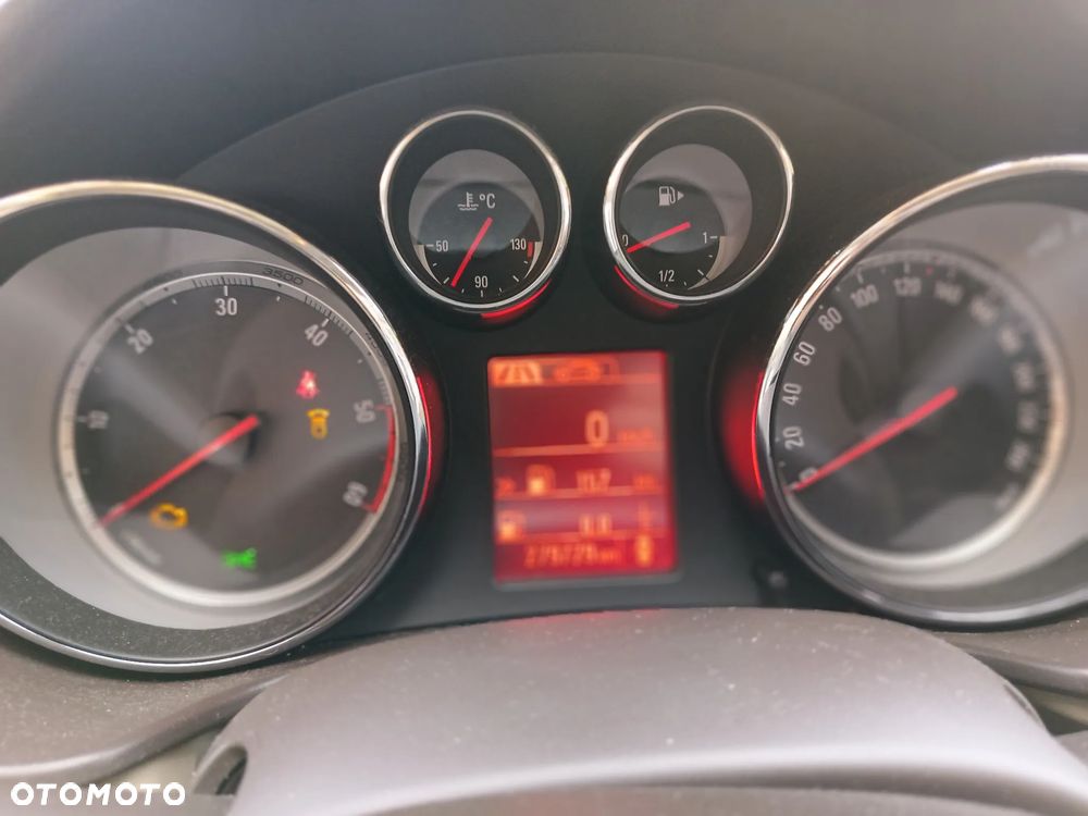 Opel Insignia 2.0 CDTI Design Edition - 4