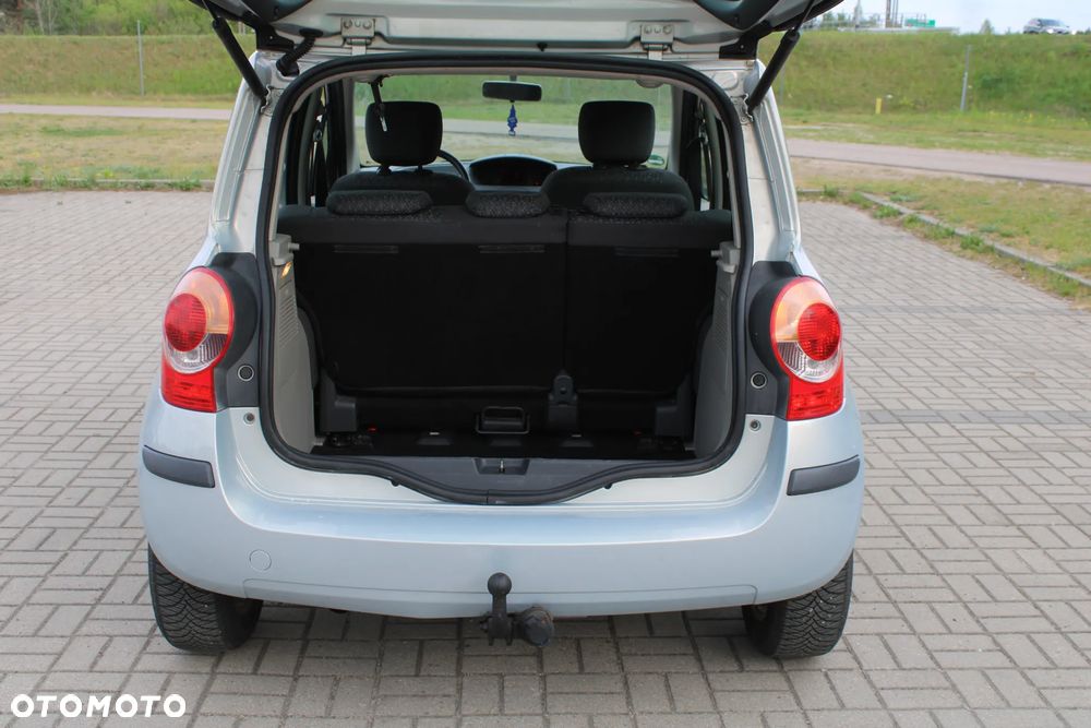 Renault Modus - 26