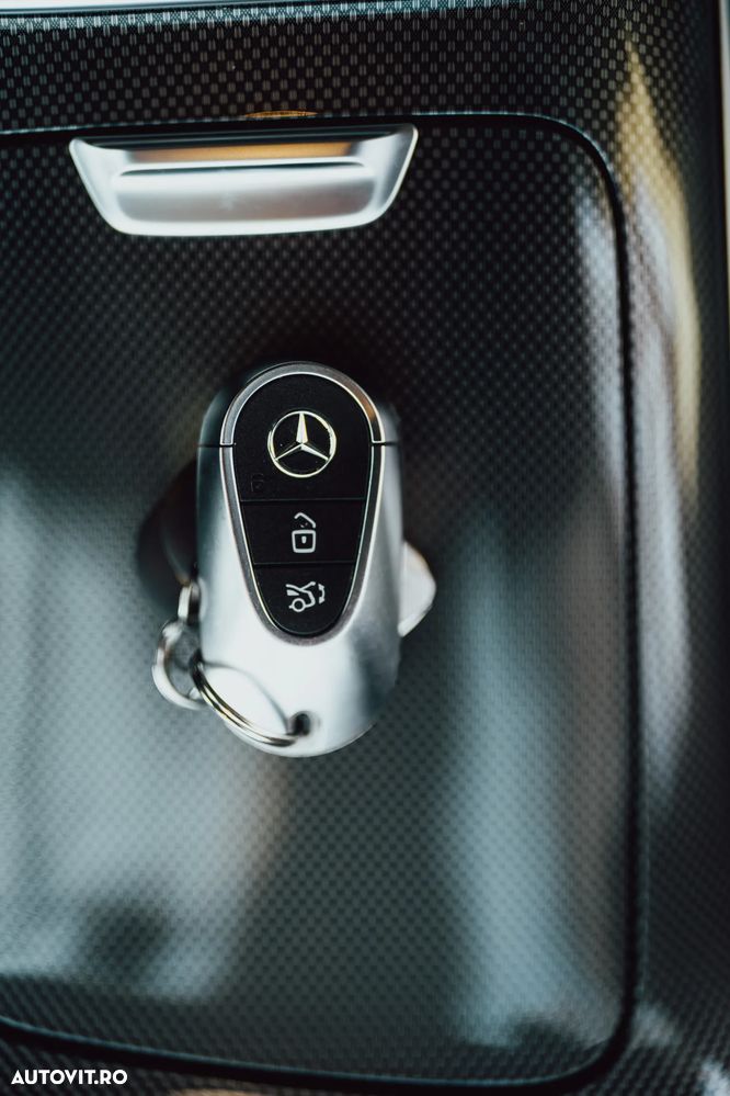 Mercedes-Benz C - 15