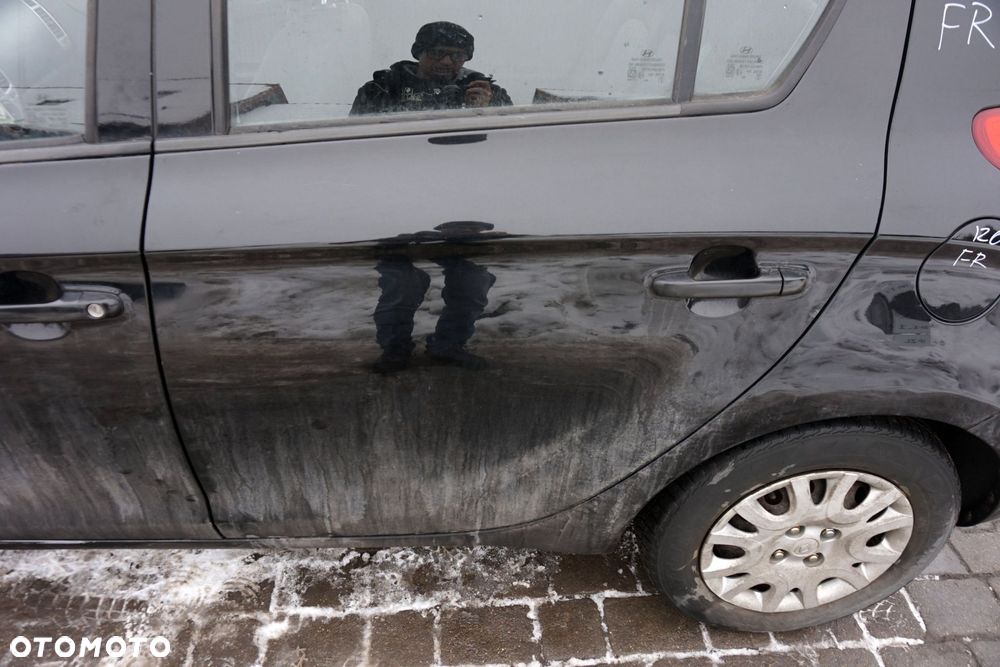 DRZWI TYLNE LEWE I20 I 5D HB FR  CZARNY HYUNDAI 2008-2012 - 3