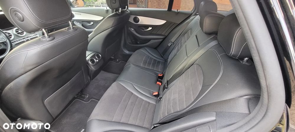 Mercedes-Benz Klasa C 220 d 9G-TRONIC AMG Line - 6