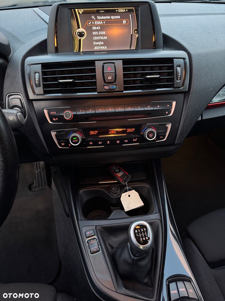 BMW Seria 1 116d EfficientDynamics Sport Line - 7