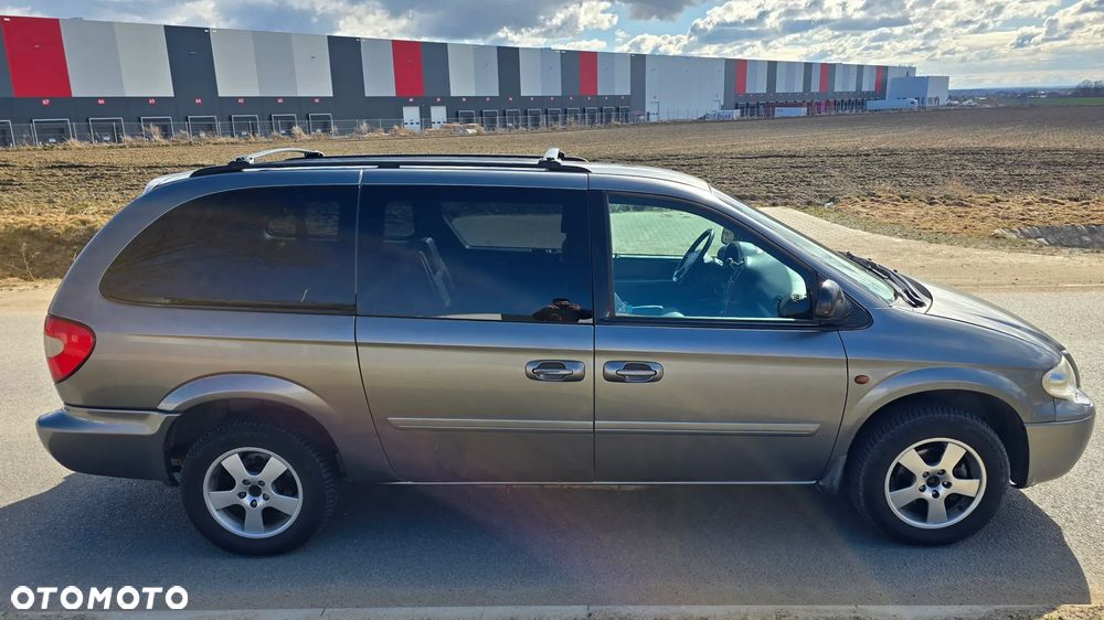 Chrysler Grand Voyager 2.8 CRD LX S&G - 6