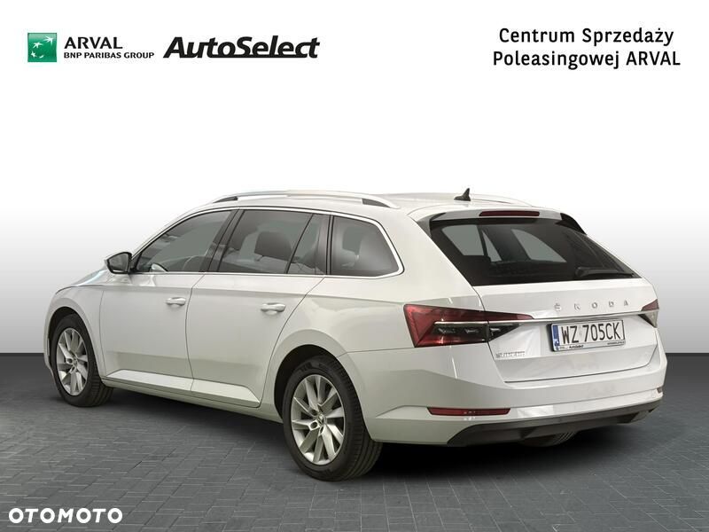 Skoda Superb 2.0 TDI SCR Ambition - 4