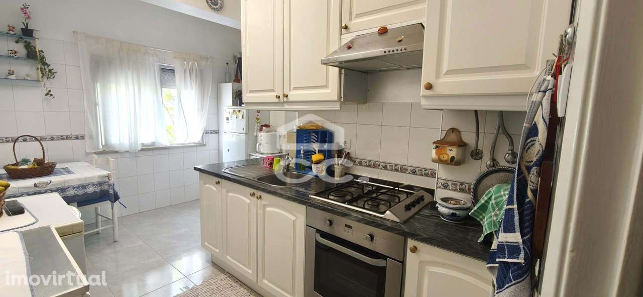 Apartamento T2 usado - Quinta Dálias - Famões - Grande imagem: 5/18