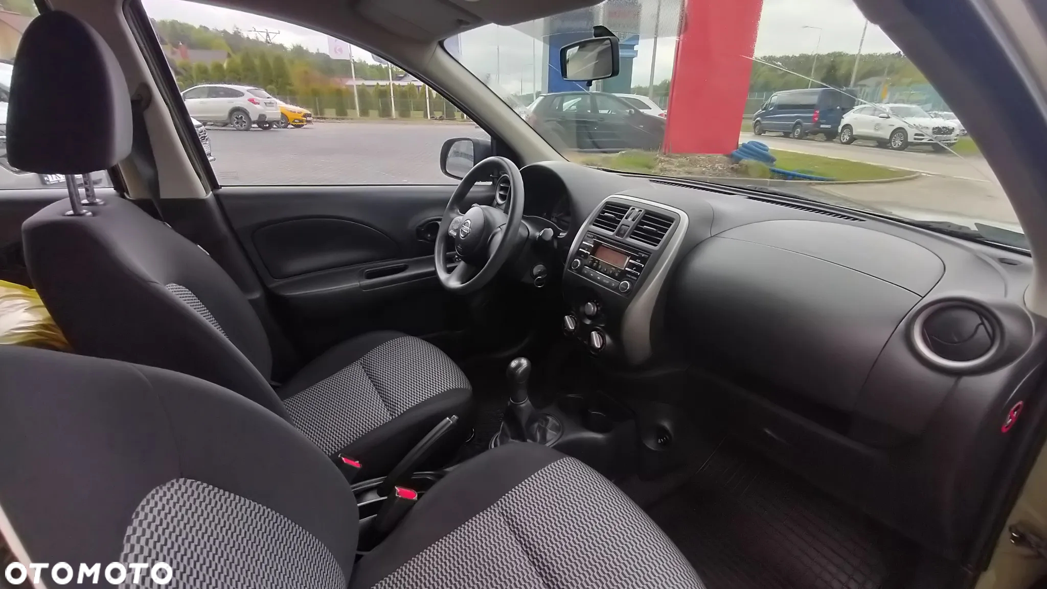 Nissan Micra - 30