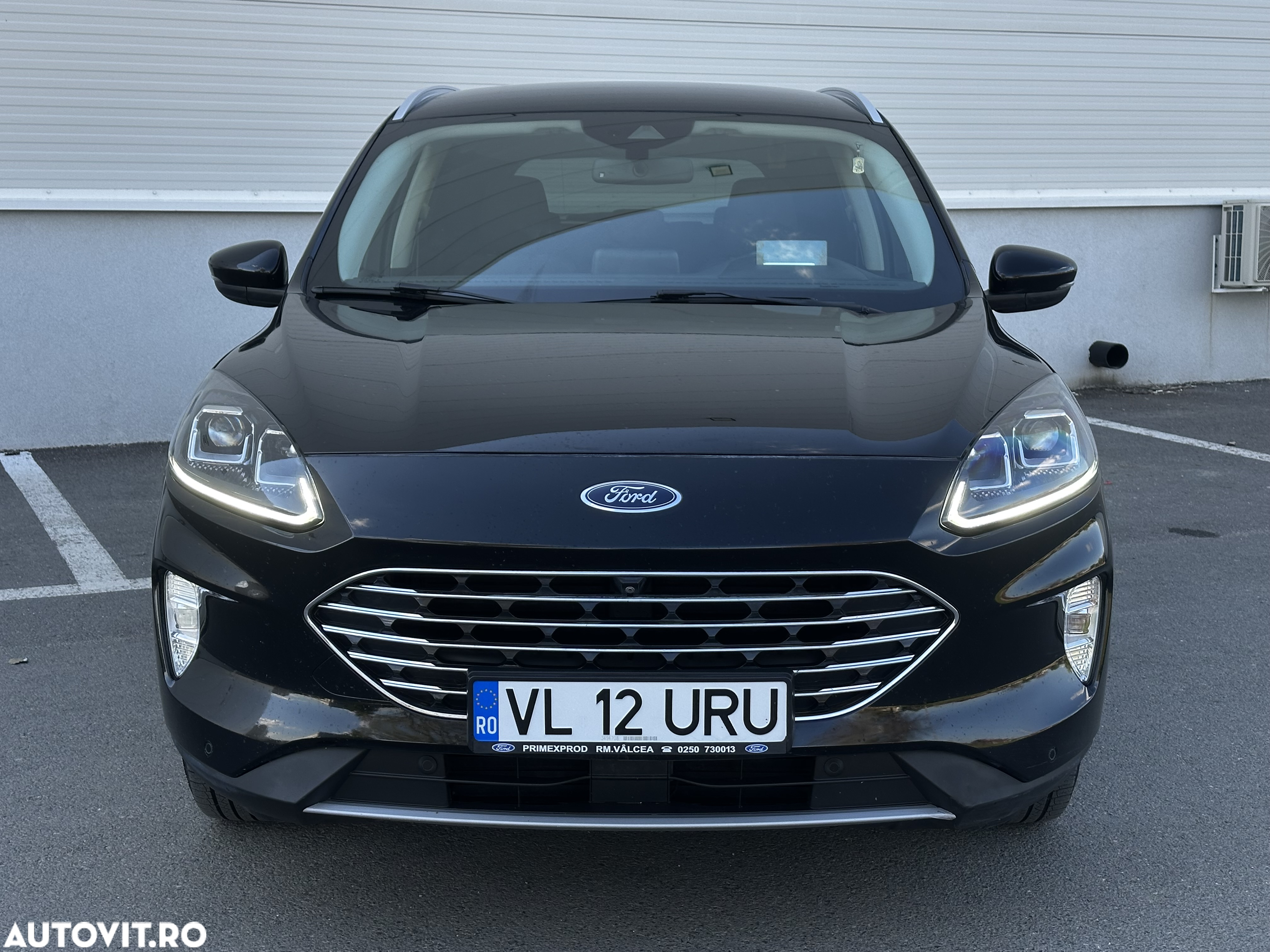 Ford Kuga 1.5 EcoBoost FWD Titanium - 4