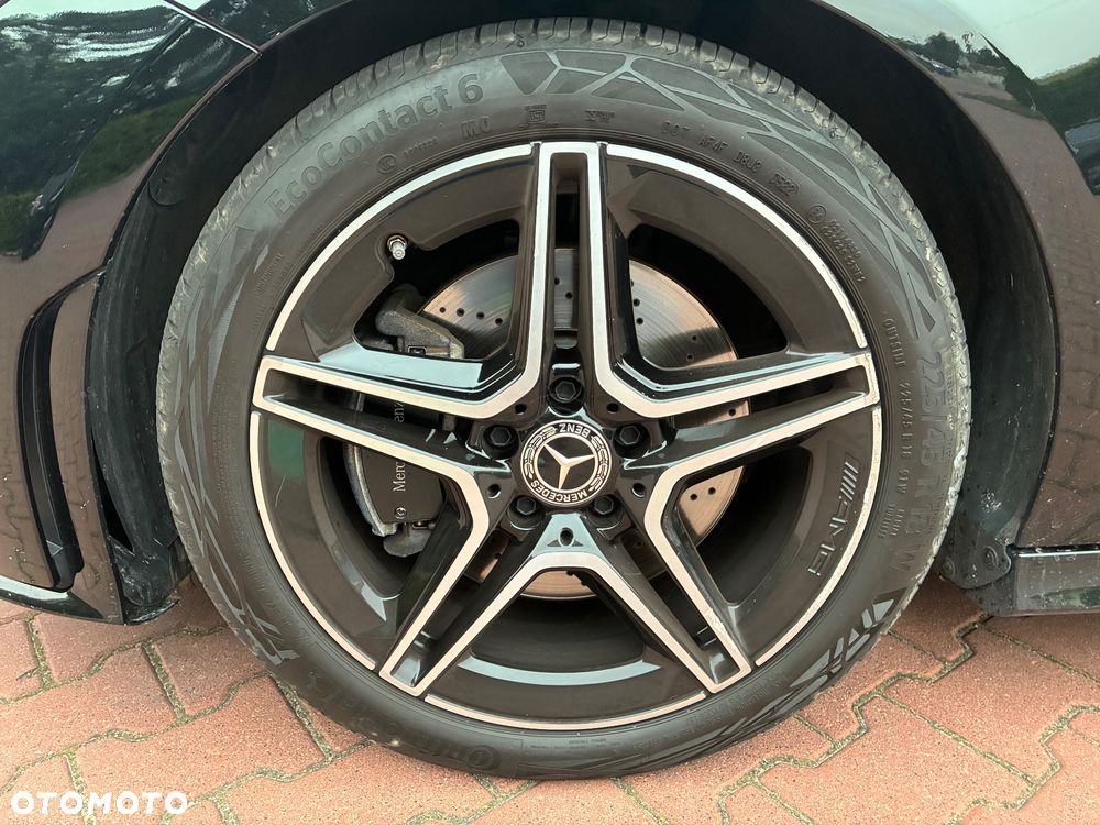 Mercedes-Benz CLA 220 d 4-Matic AMG Line 8G-DCT - 6