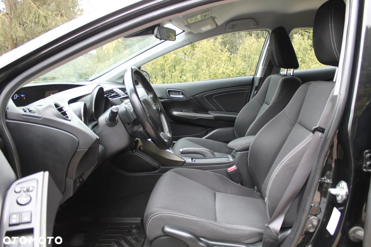 Honda Civic 1.8 Elegance - 18