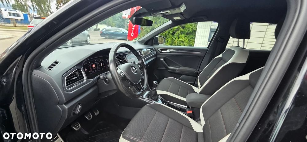 Volkswagen T-Roc 1.5 TSI OPF Life - 31