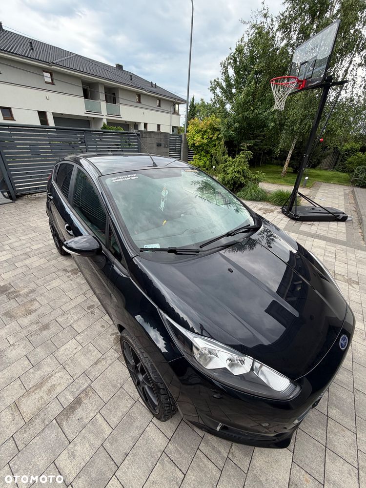 Ford Fiesta - 18