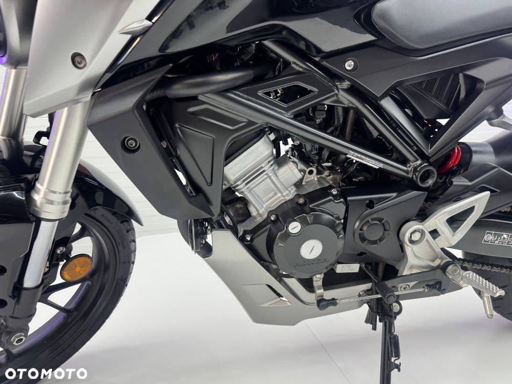 Honda CB - 17