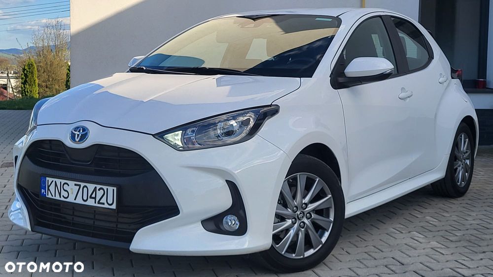 Toyota Yaris Hybrid 100 Dynamic - 5