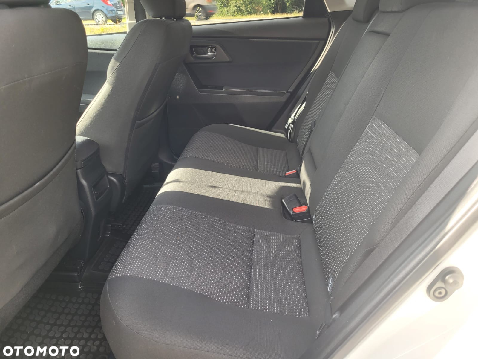 Toyota Auris - 13