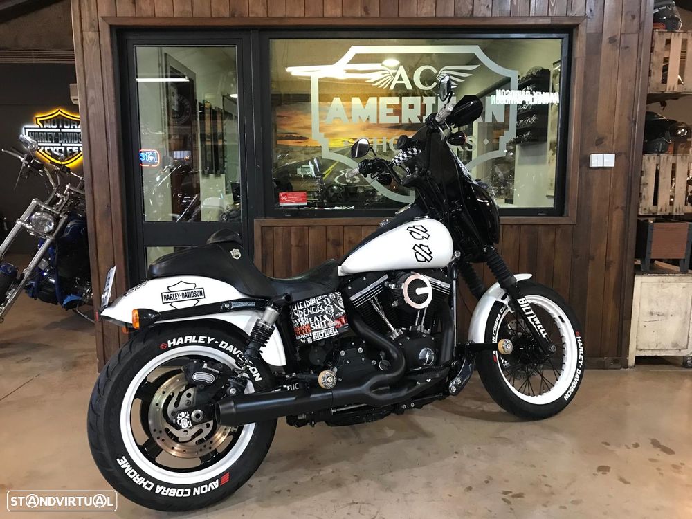Harley-Davidson Dyna Street Bob Club Style - 15