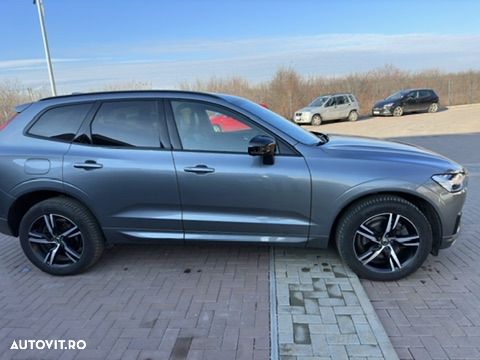 Volvo XC 60 Recharge T8 Twin Engine eAWD R-Design - 13