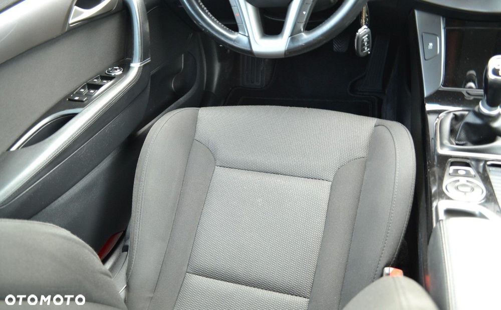 Hyundai i40 Kombi blue 1.6 Trend - 33