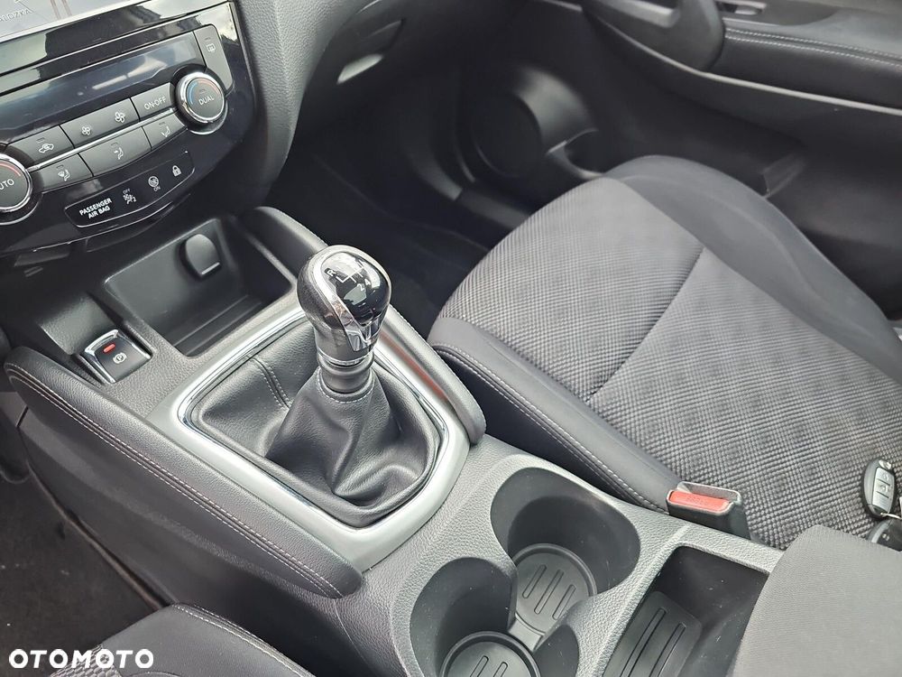 Nissan Qashqai - 18
