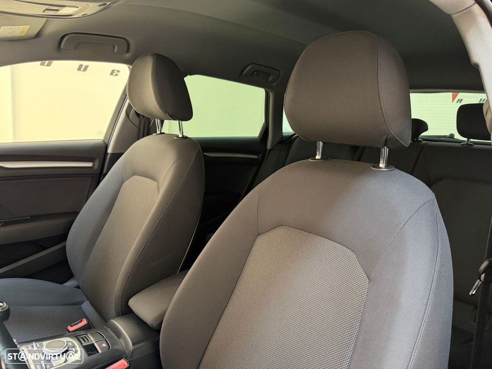 Audi A3 Sportback 1.6 TDI Sport - 13