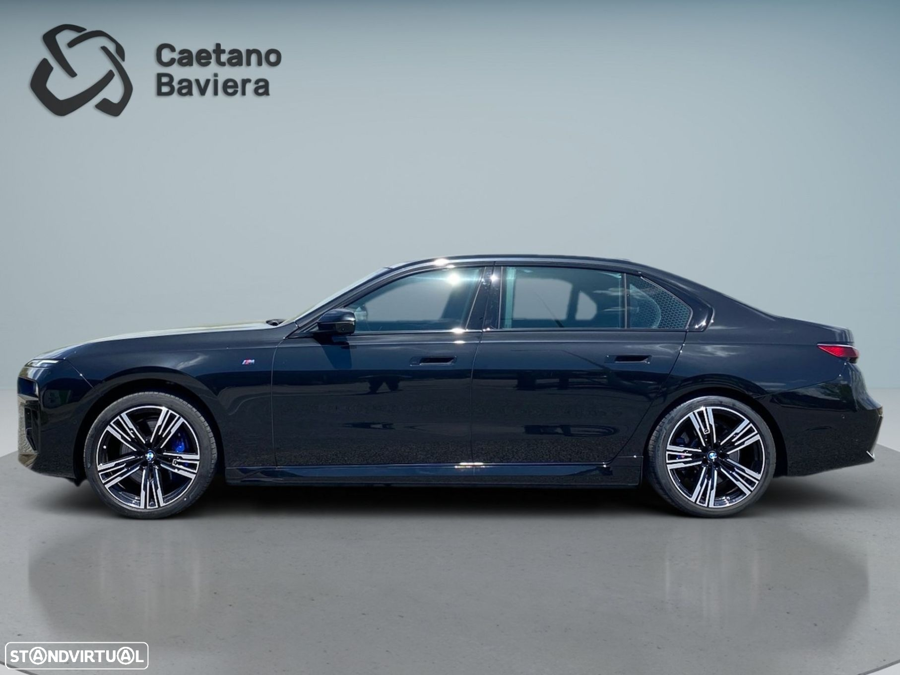 BMW i7 eDrive50 Pack Desportivo M - 27