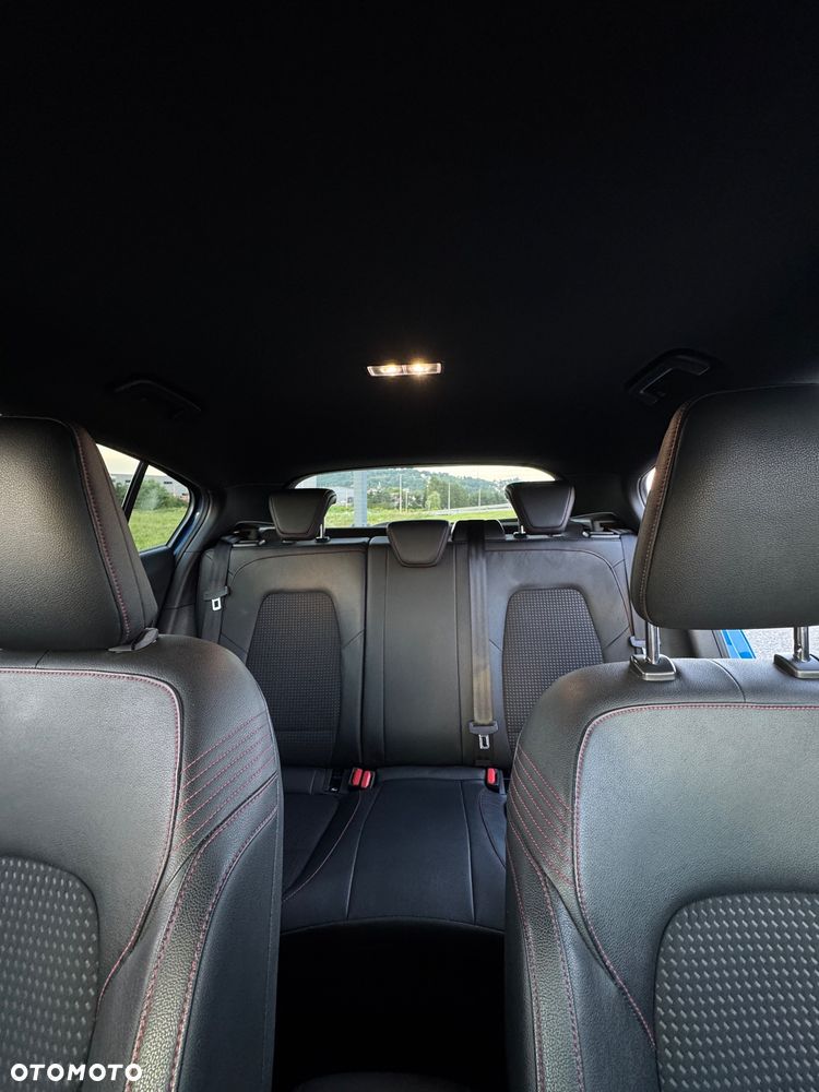 Ford Focus 1.0 EcoBoost ST-Line - 27