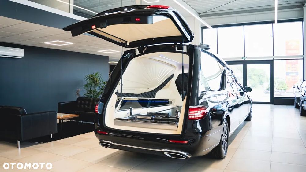 Mercedes-Benz Klasa E 200 Exclusive - 1