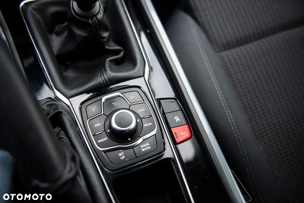 Peugeot 508 HDi FAP 140 Allure - 33