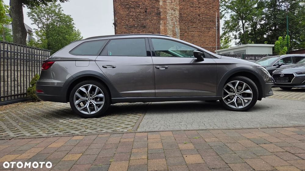 Seat Leon 2.0 TDI DPF Start&Stop XCELLENCE - 16