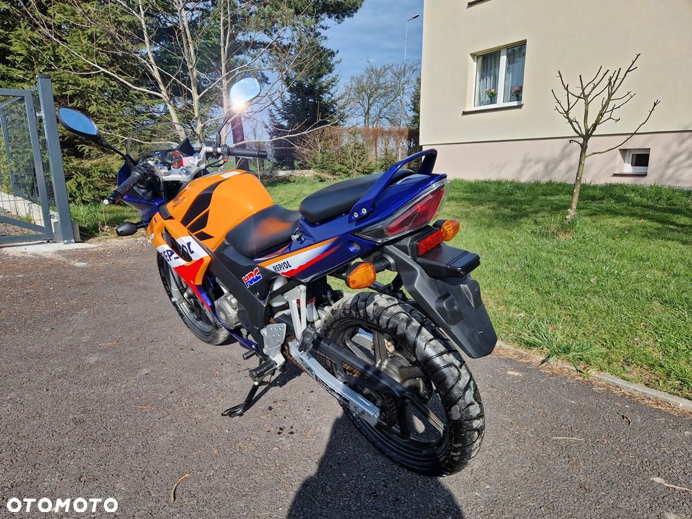 Honda CBR - 4