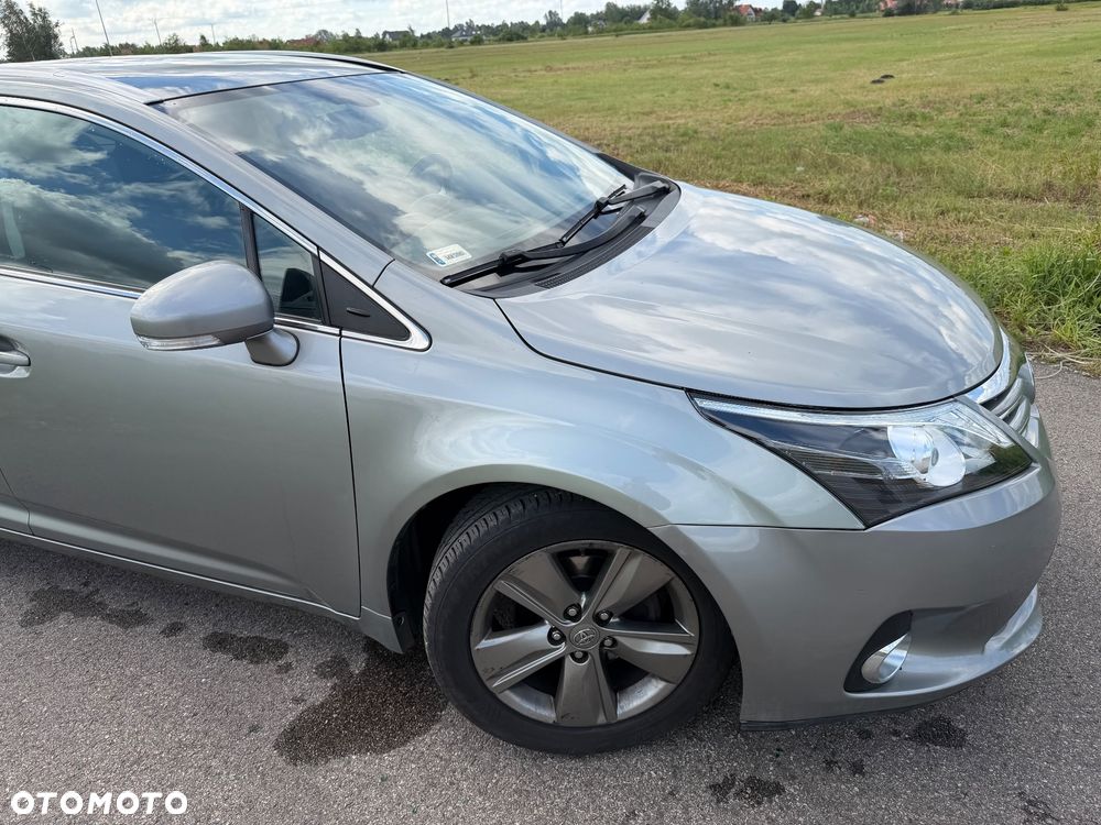 Toyota Avensis 2.0 D-4D Edition (2014) - 15