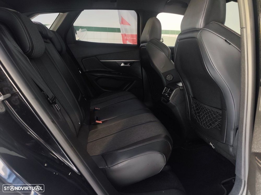 Peugeot 3008 1.6 BlueHDi GT Line EAT6 - 15
