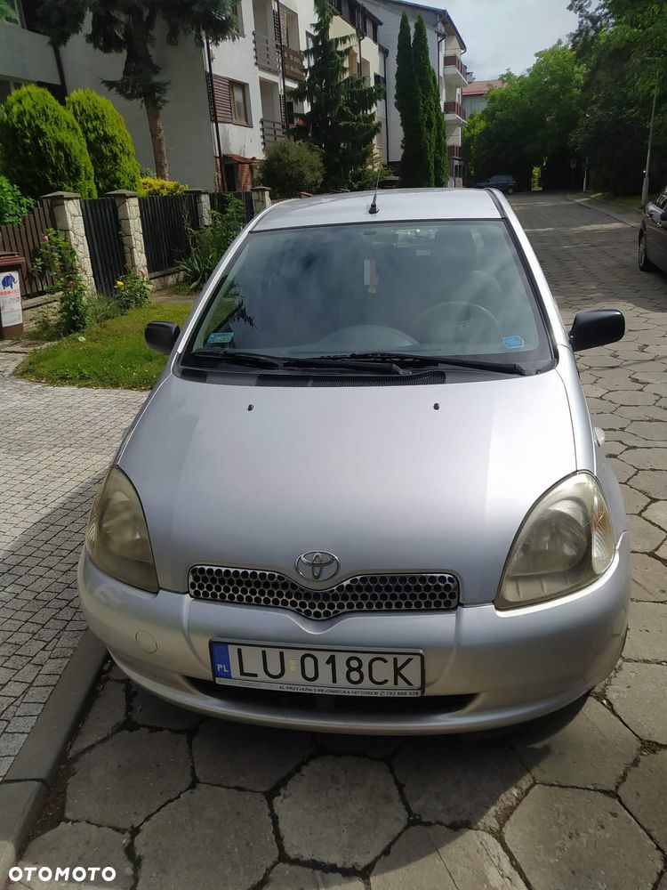 Toyota Yaris 1.3 Terra - 2