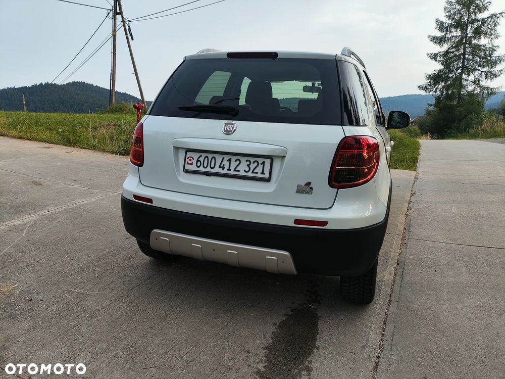 Fiat Sedici 1.6 16V 4x4 Luxury - 8