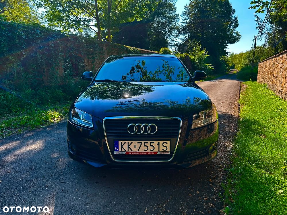 Audi A3 Sportback 1.6 TDI DPF Attraction - 2