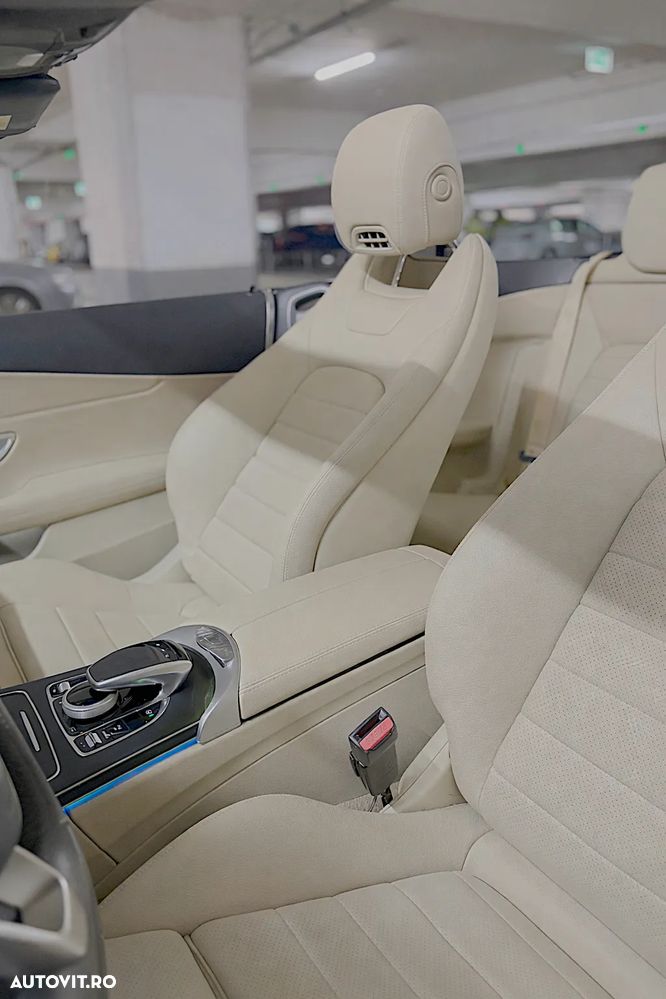 Mercedes-Benz C 220 d Cabrio 9G-TRONIC AMG Line - 3