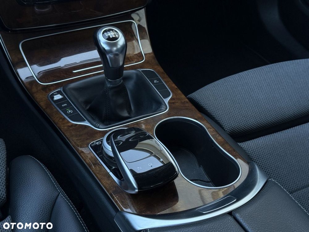 Mercedes-Benz Klasa C 180 Avantgarde - 24