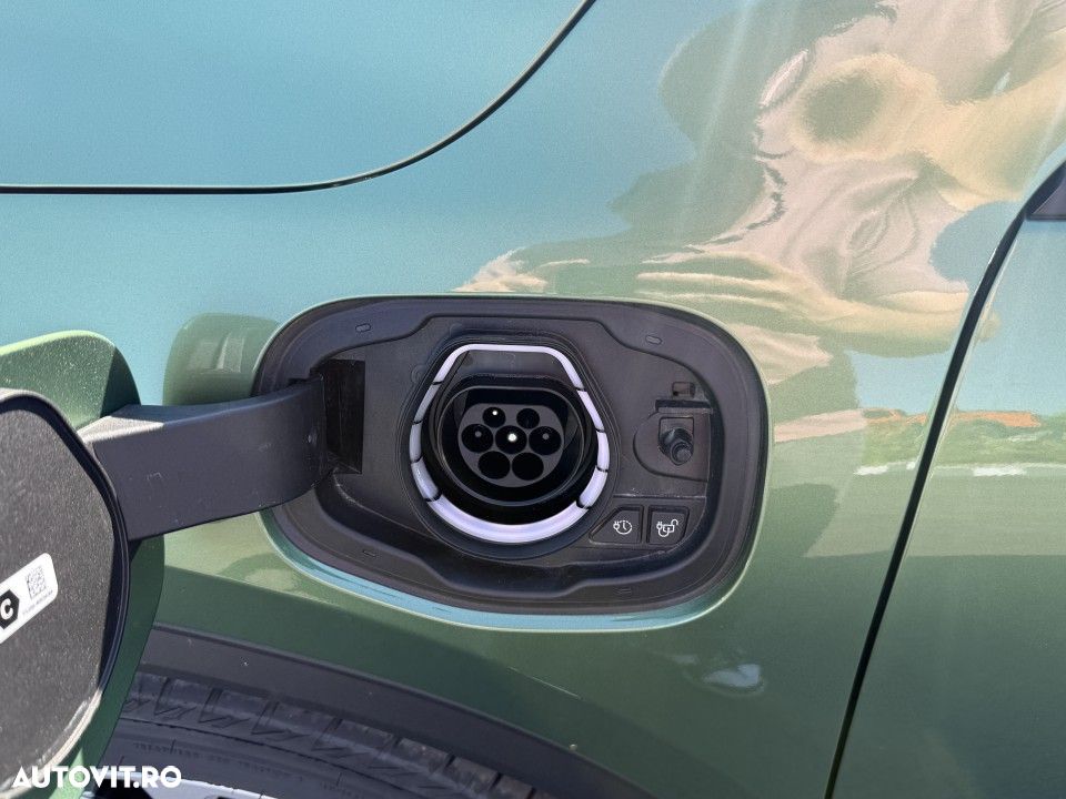 Ford Kuga 2.5 Duratec PHEV TITANIUM - 10