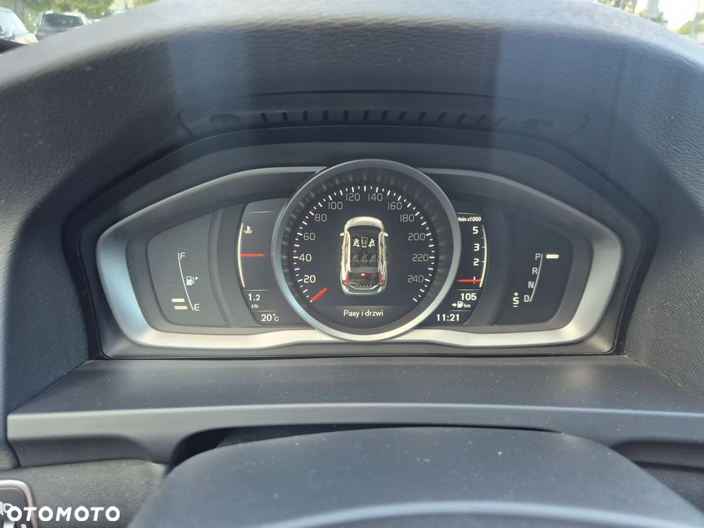 Volvo V60 D2 Geartronic Summum - 14